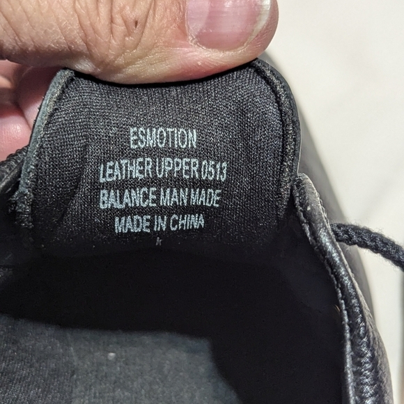 💰SALE💰Easy Spirit Motion size 6 black leather Oxfords ladies NARROW FIT - Picture 8 of 8